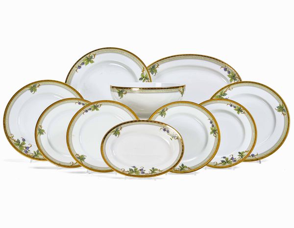 Servizio da tavola<BR>Francia, Limoges, Manifattura di Viollet Le Duc, seconda met� del XX secolo  - Asta Arredo per la tavola - Associazione Nazionale - Case d'Asta italiane