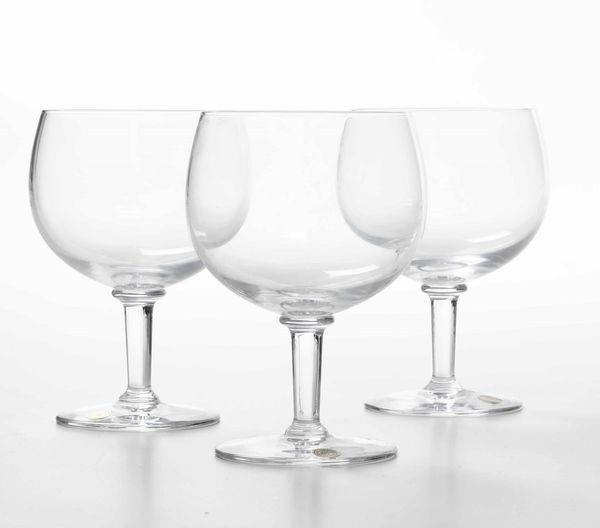 Dodici calici da degustazione �Charente Uni�<BR>Belgio, Manifattura di Val Saint Lambert, XX secolo  - Asta Arredo per la tavola - Associazione Nazionale - Case d'Asta italiane