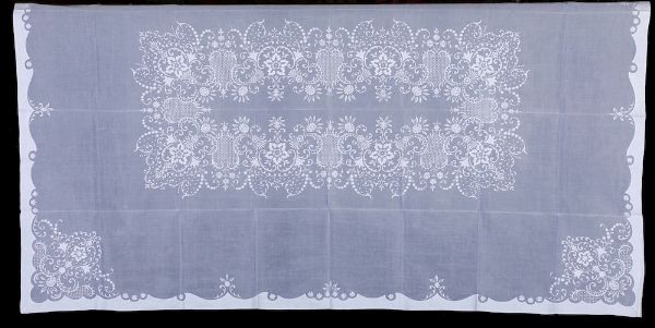 Tovaglia con 12 tovaglioli  - Asta Arredo per la tavola - Associazione Nazionale - Case d'Asta italiane