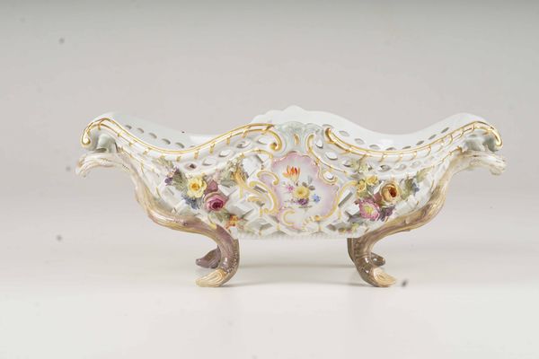 Cestino centrotavola<BR>Meissen, primo quarto del XX secolo  - Asta Arredo per la tavola - Associazione Nazionale - Case d'Asta italiane