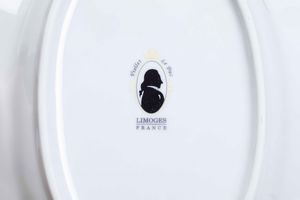 Servizio da tavola<BR>Francia, Limonges, Manifattura Viollet le Duc, XX secolo  - Asta Arredo per la tavola - Associazione Nazionale - Case d'Asta italiane