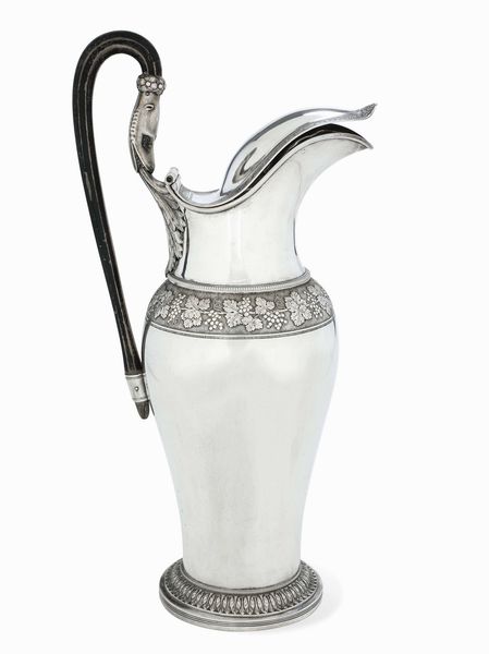 Versatoio. Argento fuso, sbalzato e cesellato. Vienna 1814. Marchi dell'argentiere FW (non identificato)  - Asta Dimore italiane - Associazione Nazionale - Case d'Asta italiane