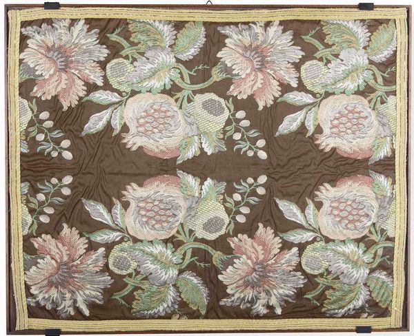 Lotto di Cinque tessuti in cornice  - Asta Dimore italiane - Associazione Nazionale - Case d'Asta italiane