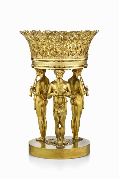 Centrotavola. Bronzo fuso, dorato e cesellato. Arte neoclassica, Francia XVIII-XIX secolo  - Asta Dimore italiane - Associazione Nazionale - Case d'Asta italiane