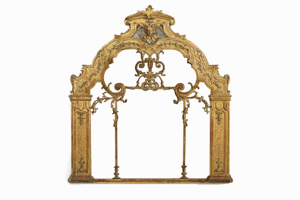 Caminiera in legno intagliato e dorato. Lombardia XVIII secolo  - Asta Dimore italiane - Associazione Nazionale - Case d'Asta italiane