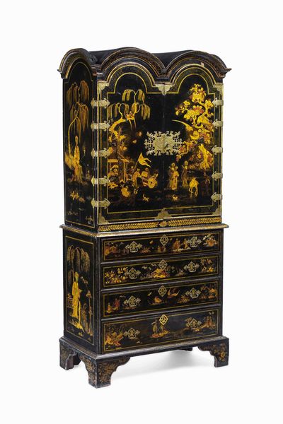 Cabinet in legno ebanizzato e laccato a chinoiseries, Inghilterra XVIII secolo  - Asta Dimore italiane - Associazione Nazionale - Case d'Asta italiane