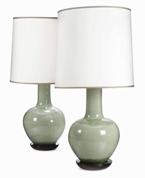 Coppia di vasi a bottiglia, Cina, Dinastia Qing, XIX secolo  - Asta Dimore italiane - Associazione Nazionale - Case d'Asta italiane