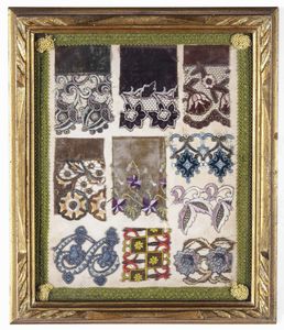 Lotto di due quadri con campionature di passamanerie  - Asta Dimore italiane - Associazione Nazionale - Case d'Asta italiane