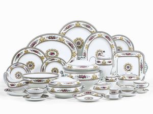 Servizio da tavola Columbia<BR>Inghilterra, Manifattura Wedgwood, XX secolo  - Asta Dimore italiane - Associazione Nazionale - Case d'Asta italiane