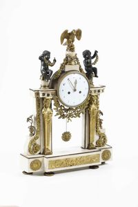 Pendola da tavolo a portico, Francia XIX secolo  - Asta Dimore italiane - Associazione Nazionale - Case d'Asta italiane