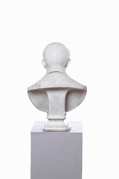 Busto virile. Marmo bianco. Luigi Agliati (Como 1816 - Milano 1863)  - Asta Scultura del XIX e XX secolo - Associazione Nazionale - Case d'Asta italiane