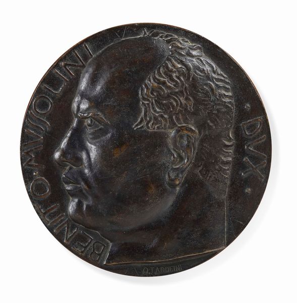 Omero Taddeini (1901-1978). Italia, secondo quarto del XX secolo Profilo del Duce  - Asta Scultura del XIX e XX secolo - Associazione Nazionale - Case d'Asta italiane