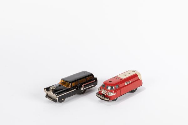 Schuco, : 2 modelli  - Asta Giocattoli d'Epoca - Associazione Nazionale - Case d'Asta italiane