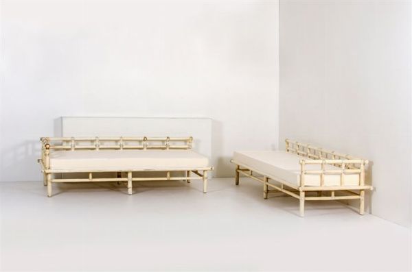 MCGUIRE : Due day bed in bamboo laccato.Prod. McGuire anni '60cm 58x206x85  - Asta Asta 145 - Design - Associazione Nazionale - Case d'Asta italiane