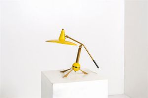 GILARDI E BARZAGHI - Lampada da tavolo in ottone e lamiera laccata.Anni '50h cm 38