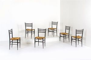 PRODUZIONE ITALIANA - Sei sedie in legno ebanizzato, sedili in paglia.Prod. Chiavari, Liguria anni '40cm 83x40x41,5