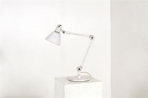 STILNOVO - Lampada da tavolo orientabile in metallo laccato.Anni '40Etichetta del produttoreh max cm 86