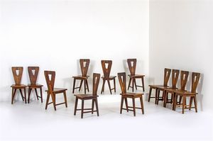 PRODUZIONE ITALIANA - Dodici sedie in legno naturale.Anni '40cm 82x39x44