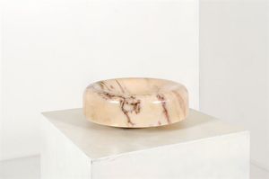 ASTI SERGIO - Centrotavola in marmo tornito.Anni '70cm 9x27