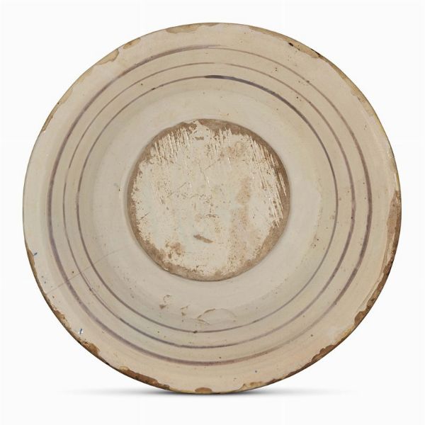 PIATTO, MONTELUPO, MET&Agrave; SECOLO XVII  - Asta ASTA A TEMPO | MONTELUPO: MAIOLICHE RINASCIMENTALI - Associazione Nazionale - Case d'Asta italiane