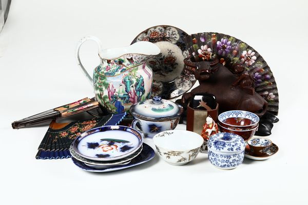 Lotto di oggetti orientali  - Asta Antiquariato Aprile - Associazione Nazionale - Case d'Asta italiane