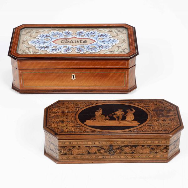 Due scatole da lavoro in legno  - Asta Antiquariato Aprile - Associazione Nazionale - Case d'Asta italiane