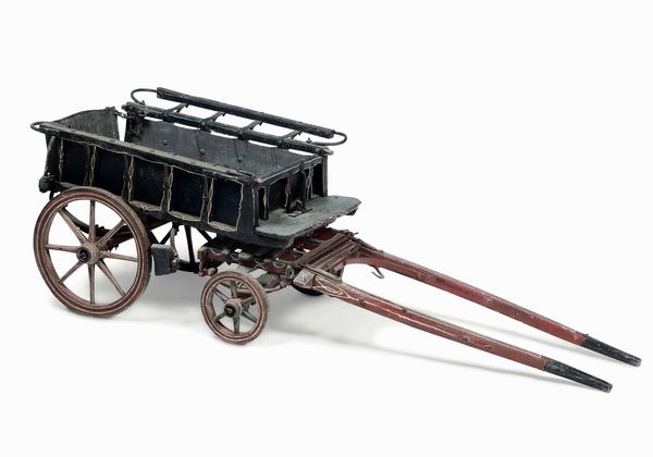 Piccolo carretto in legno dipinto. XIX secolo  - Asta Antiquariato Aprile - Associazione Nazionale - Case d'Asta italiane
