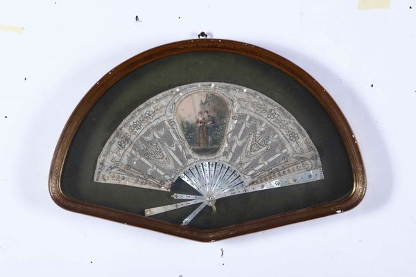 Lotto di quattro ventagli in cornice  - Asta Antiquariato Aprile - Associazione Nazionale - Case d'Asta italiane