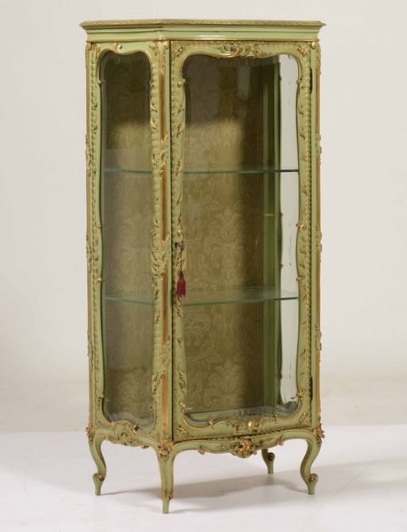 Salotto in legno intagliato, dipinto e dorato  - Asta Antiquariato Aprile - Associazione Nazionale - Case d'Asta italiane