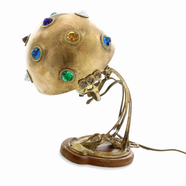 Lampada in ottone di epoca liberty  - Asta Antiquariato Aprile - Associazione Nazionale - Case d'Asta italiane
