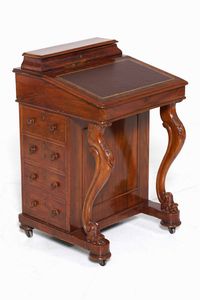 Scrittoio Davenport in mogano. Inghilterra, XIX secolo  - Asta Antiquariato Aprile - Associazione Nazionale - Case d'Asta italiane