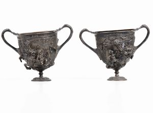 Coppia di coppe biansate vasetti in bronzo  - Asta Antiquariato Aprile - Associazione Nazionale - Case d'Asta italiane