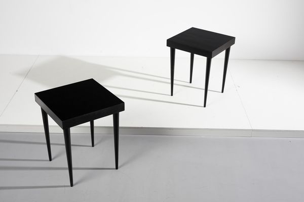 ROYERE JEAN  (1902 - 1981) : Coppia di tavolini da salotto  - Asta DESIGN E ARTI DECORATIVE DEL NOVECENTO Tradizionale - Associazione Nazionale - Case d'Asta italiane