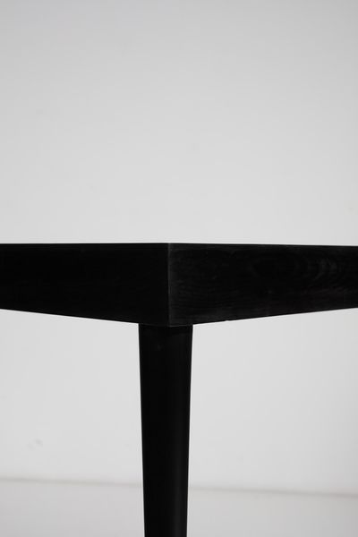 ROYERE JEAN  (1902 - 1981) : Coppia di tavolini da salotto  - Asta DESIGN E ARTI DECORATIVE DEL NOVECENTO Tradizionale - Associazione Nazionale - Case d'Asta italiane