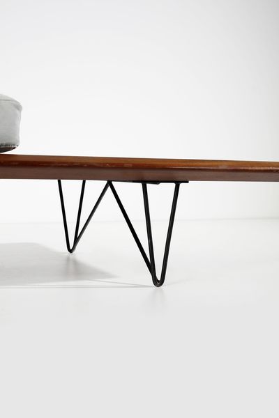 CARLO HAUNER (1927-1997) & MARTIN EISLER (1913-1977) : Daybed per Forma Mompiano  - Asta DESIGN E ARTI DECORATIVE DEL NOVECENTO Tradizionale - Associazione Nazionale - Case d'Asta italiane