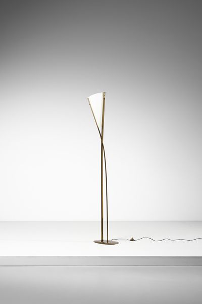 INGRAND MAX (1908 - 1969) : Lampada da terra 1819 per Fontana Arte  - Asta DESIGN E ARTI DECORATIVE DEL NOVECENTO Tradizionale - Associazione Nazionale - Case d'Asta italiane