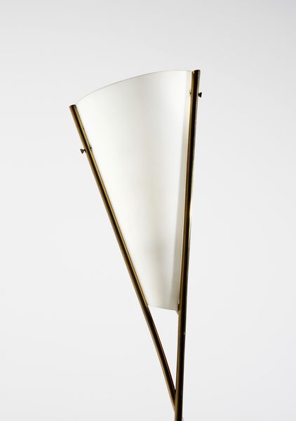 INGRAND MAX (1908 - 1969) : Lampada da terra 1819 per Fontana Arte  - Asta DESIGN E ARTI DECORATIVE DEL NOVECENTO Tradizionale - Associazione Nazionale - Case d'Asta italiane