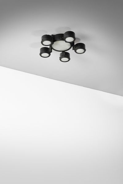 GRUPPO BBPR (n. 1932) : Lampada a plafoniera 2045 per Arteluce  - Asta DESIGN E ARTI DECORATIVE DEL NOVECENTO Tradizionale - Associazione Nazionale - Case d'Asta italiane