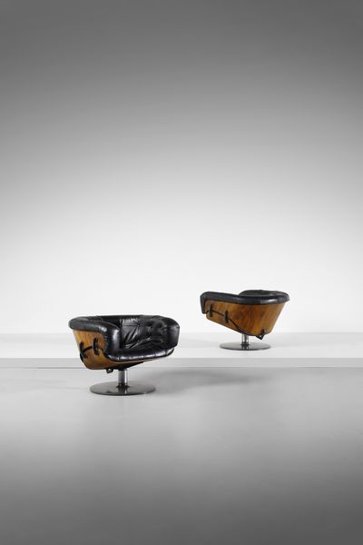 GRIERSON MARTIN : Coppia di poltrone per Arflex  - Asta DESIGN E ARTI DECORATIVE DEL NOVECENTO Tradizionale - Associazione Nazionale - Case d'Asta italiane