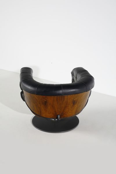 GRIERSON MARTIN : Coppia di poltrone per Arflex  - Asta DESIGN E ARTI DECORATIVE DEL NOVECENTO Tradizionale - Associazione Nazionale - Case d'Asta italiane