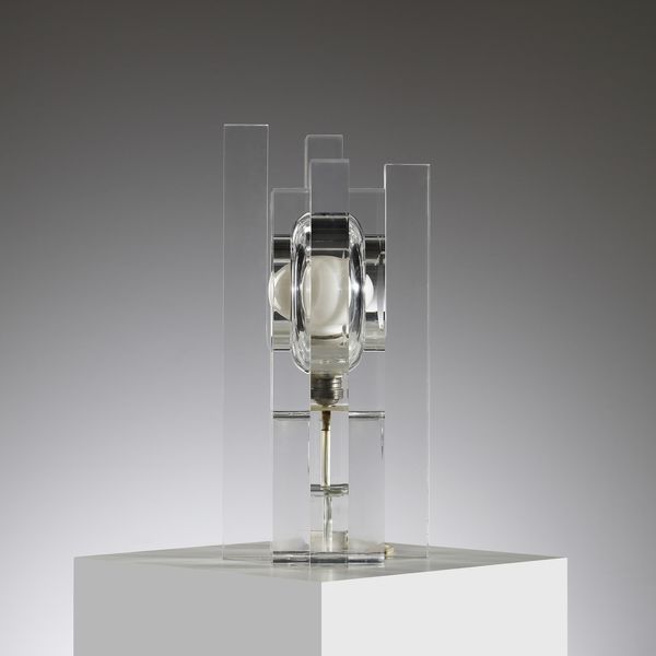 PETTI SANDRO (n. 1927) : Lampada da tavolo per Angolometallarte, Roma  - Asta DESIGN E ARTI DECORATIVE DEL NOVECENTO Tradizionale - Associazione Nazionale - Case d'Asta italiane