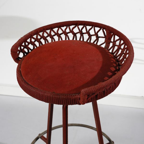 CECCHI MARZIO (1940 - 1990) : Coppia di sgabelli per Most, Firenze  - Asta DESIGN E ARTI DECORATIVE DEL NOVECENTO Tradizionale - Associazione Nazionale - Case d'Asta italiane