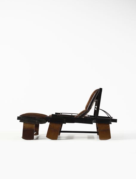 FIORI BEPI : Poltrona  May Jhon 161 con poggiapiedi per Bernini  - Asta DESIGN E ARTI DECORATIVE DEL NOVECENTO Tradizionale - Associazione Nazionale - Case d'Asta italiane