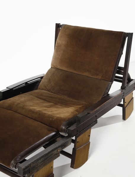 FIORI BEPI : Poltrona  May Jhon 161 con poggiapiedi per Bernini  - Asta DESIGN E ARTI DECORATIVE DEL NOVECENTO Tradizionale - Associazione Nazionale - Case d'Asta italiane