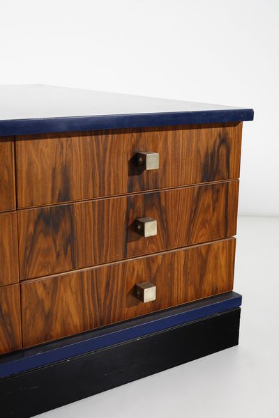 PARISI ICO (1916 - 1996) : Mobile basso da soggiorno per Brugnoli Mobili, Cant�  - Asta DESIGN E ARTI DECORATIVE DEL NOVECENTO Tradizionale - Associazione Nazionale - Case d'Asta italiane