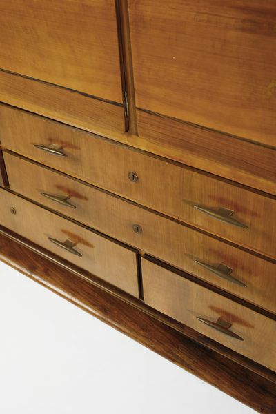 BUFFA PAOLO (1903 - 1970) : Mobile contenitore eseguito da Mos Turri  - Asta DESIGN E ARTI DECORATIVE DEL NOVECENTO Tradizionale - Associazione Nazionale - Case d'Asta italiane