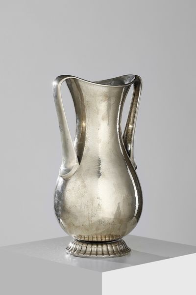LUIGI GENAZZI MILANO : Vaso biansato  - Asta DESIGN E ARTI DECORATIVE DEL NOVECENTO Tradizionale - Associazione Nazionale - Case d'Asta italiane