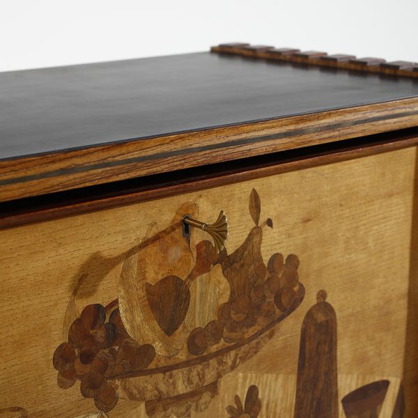 SCREMIN LUIGI (1896 - 1983) : Mobiletto etagere  - Asta DESIGN E ARTI DECORATIVE DEL NOVECENTO Tradizionale - Associazione Nazionale - Case d'Asta italiane