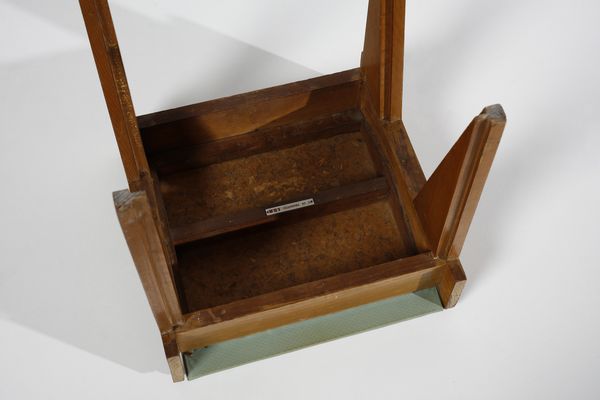 PONTI GIO (1891 - 1979) : Coppia di sgabelli per ISA  - Asta DESIGN E ARTI DECORATIVE DEL NOVECENTO Tradizionale - Associazione Nazionale - Case d'Asta italiane