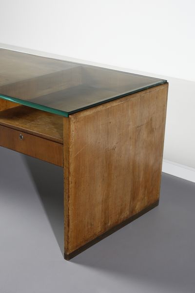 PONTI GIO (1891 - 1979) : attribuito. Scrivania  - Asta DESIGN E ARTI DECORATIVE DEL NOVECENTO Tradizionale - Associazione Nazionale - Case d'Asta italiane